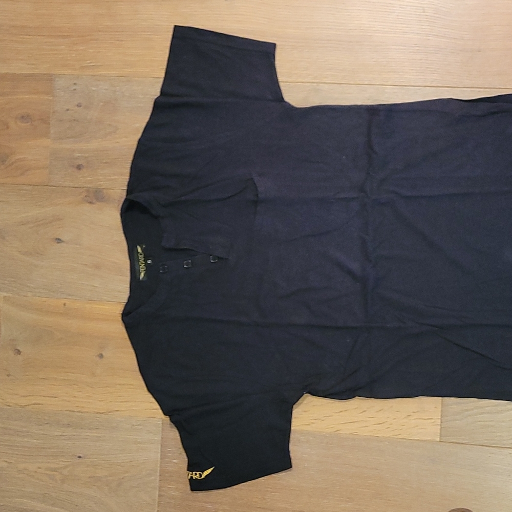Pentard logo short sleeve t-shirt size Small. Black